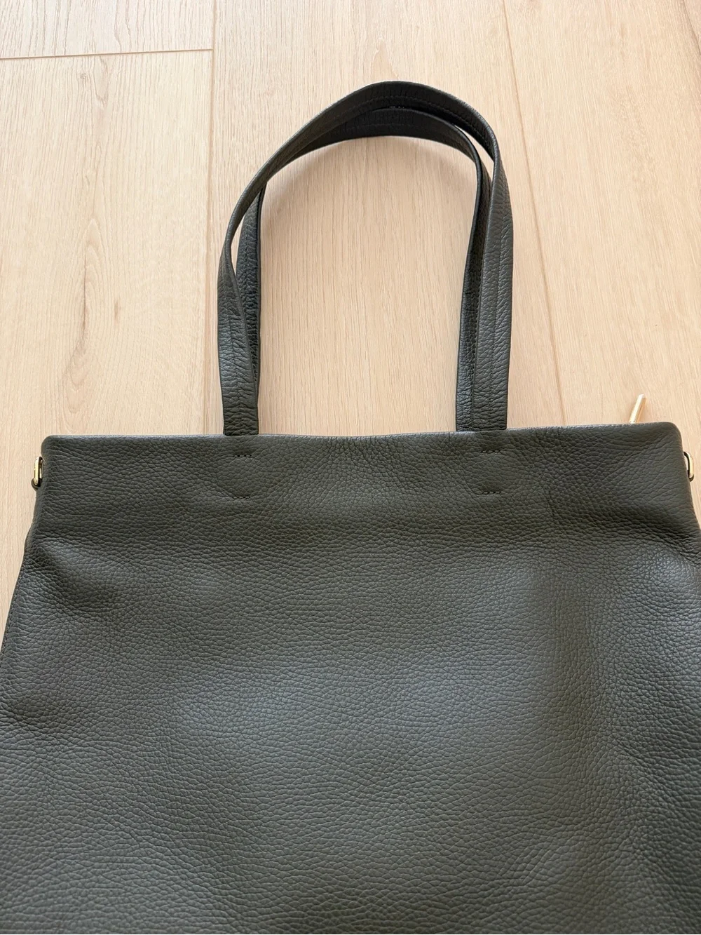 Cuyana tall easy zipper tote in dark olive